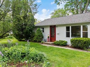 2905 Dove St, Rolling Meadows, IL 60008