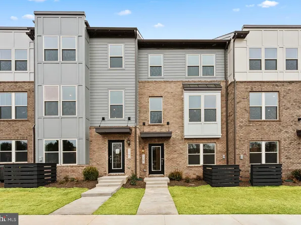 1167 Herndon Pkwy, Herndon, VA 20170