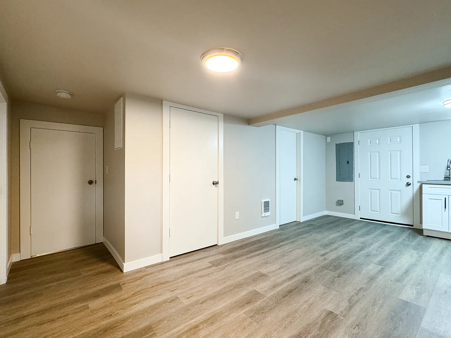 2301 NE 125th St, Seattle - 102 — Photo 4