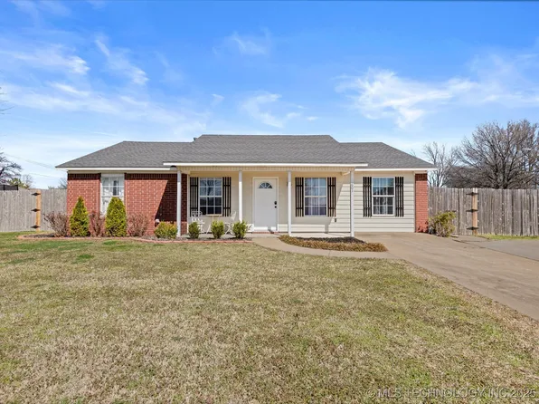 601 S Seminole Ave, Dewey, OK 74029