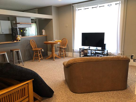 2nd image of 121 W Wabasha St APT 5