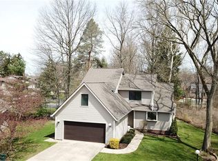 2323 Call Rd, Stow, OH 44224