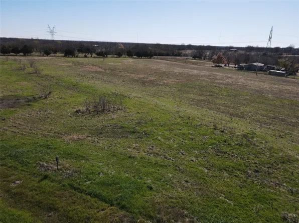 4019 Rolling Ln, Greenville, TX 75401