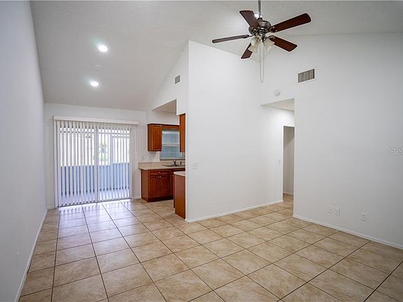 3rd image of 415 E Magnolia Ave APT 107