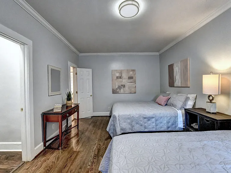 1179 Francis St NW — Photo 21