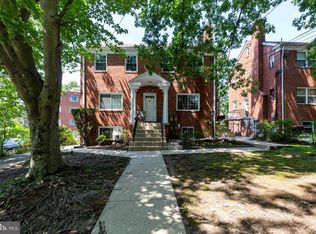 8202 Roanoke Ave, Takoma Park, MD 20912