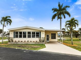13651 Grackle Dr, Fort Myers, FL 33908
