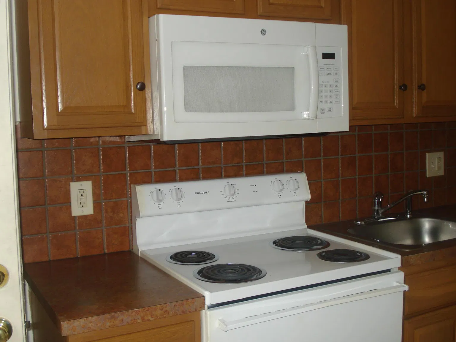 1 bed, $850 — Photo 3