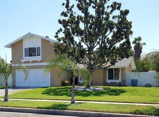 831 W Valencia St, Rialto, CA 92376