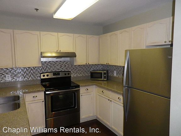3rd image of 23583 Bahama Poin APT 1517