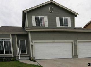 16067 Redman Ave, Omaha, NE 68116