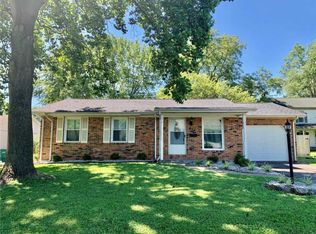 418 W South St, Mascoutah, IL