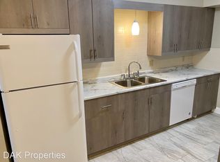 W194N16510 Eagle Dr APT C7, Jackson, WI 53037