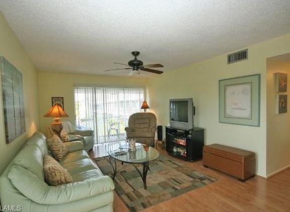 2nd image of 330 Kon Tiki Dr APT A6