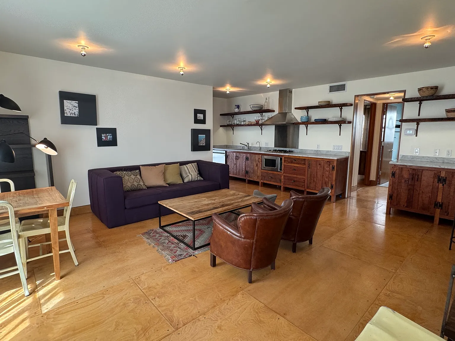 1 bed, 700 sqft, $2,995 — Photo 1