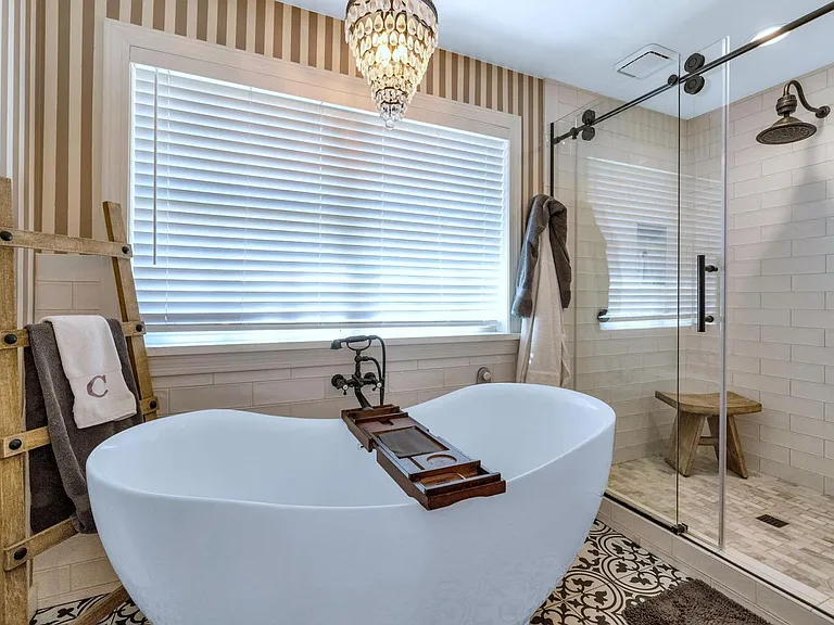 1021 W Encanto Blvd — Photo 14
