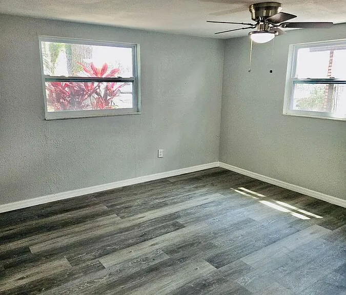 5712 Bay Blvd — Photo 45