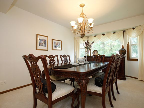 4th image of 1113 S Mountain Glen Way