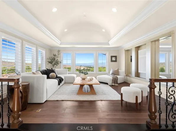 111 Shady Arbor, Irvine, CA 92618