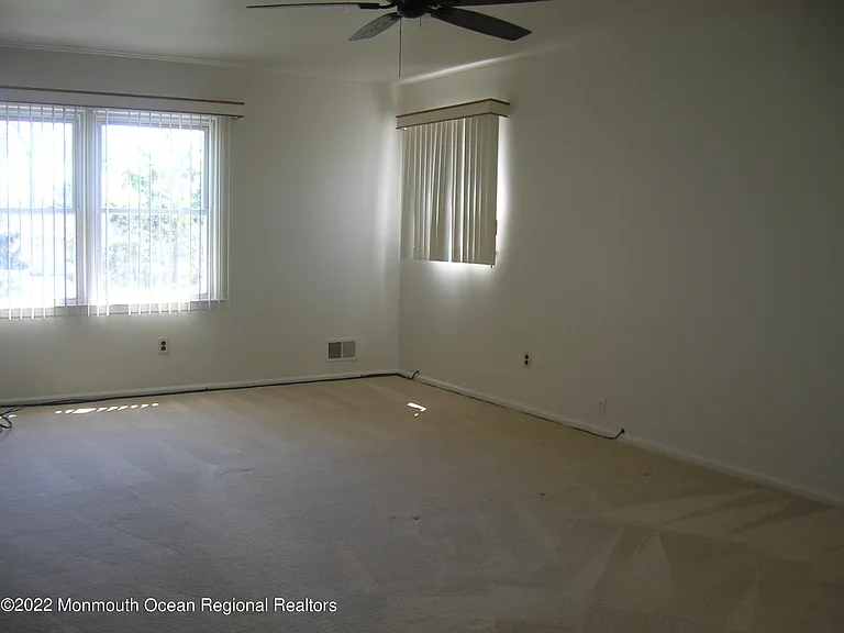 15 Cardinal Ct — Photo 9