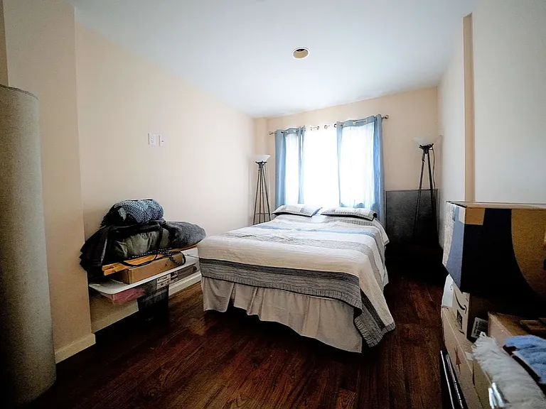 27-07 23rd Ave #1B — Photo 5