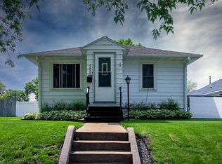 2206 14th St S, La Crosse, WI 54601