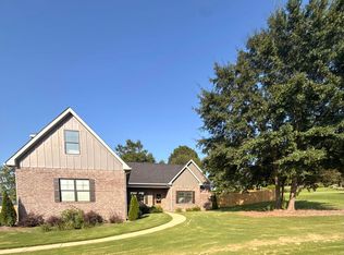 15 Old Road Way, Cropwell, AL 35054