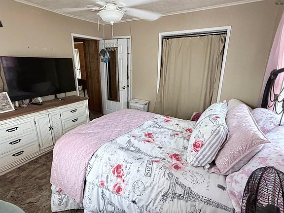 5th image of 3204 Marian Ln