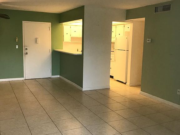 5th image of 10361 N Kendall Dr APT B7