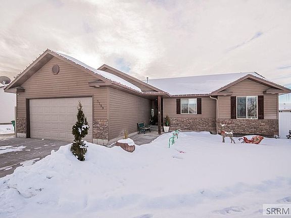 2nd image of 3199 N Topaz Dr