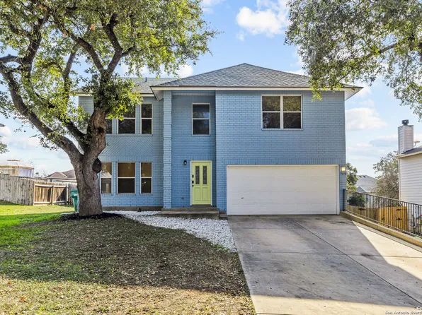 7610 AVERY RD, Live Oak, TX 78233