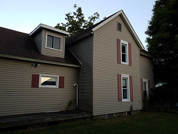 2nd image of 70 West St
