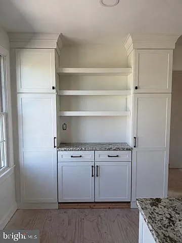 1036 Sweetbriar Rd — Photo 4