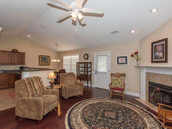 2nd image of 5103 Ivy Rock Way