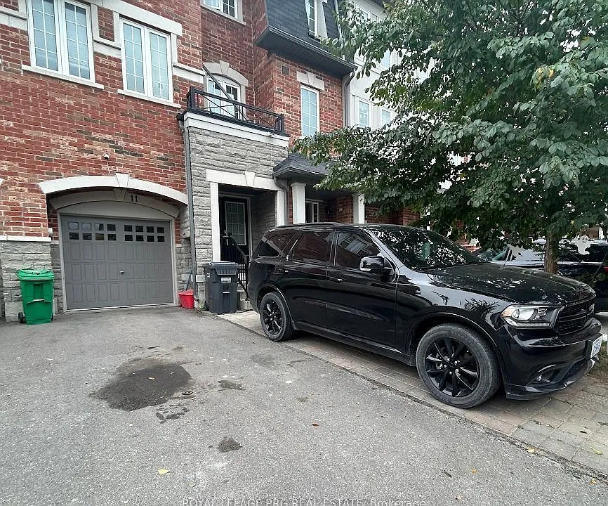11 Sprucewood Rd
