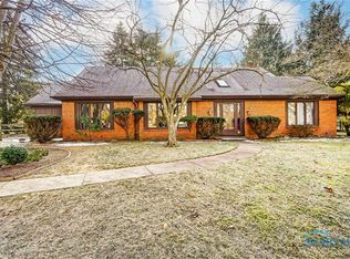 5315 Brooklawn Dr, Toledo, OH 43623