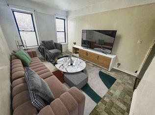 91-47 88th Rd #3R, Woodhaven, NY 11421