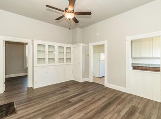 522 E 11th St, Hanford, CA 93230
