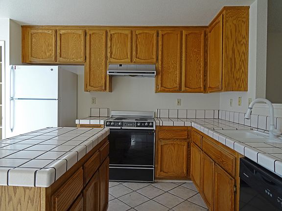 5th image of 4306 Valley Hi Dr