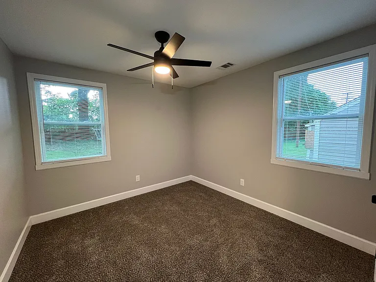 3028 Waynoka Ave — Photo 11