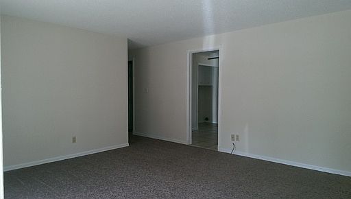 1st image of 1505 Garden Dr #A
