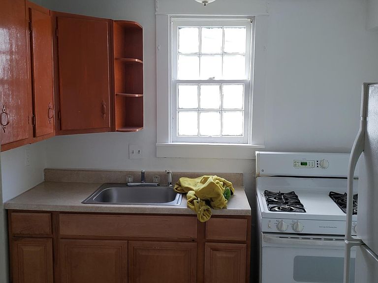 127 Slade Ave Pikesville, MD, 21208 Apartments for Rent Zillow