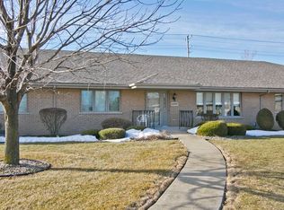 10705 Rachel Ln #8, Orland Park, IL