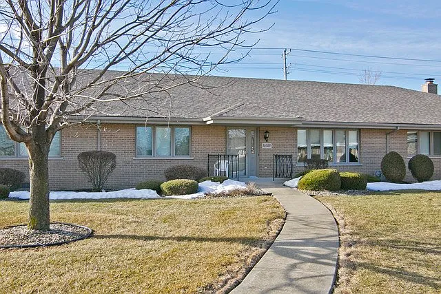 10705 Rachel Ln #8 photo 1
