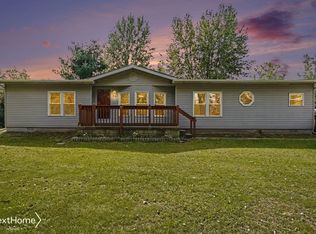 1248 E Highwood Rd, Beaverton, MI 48612
