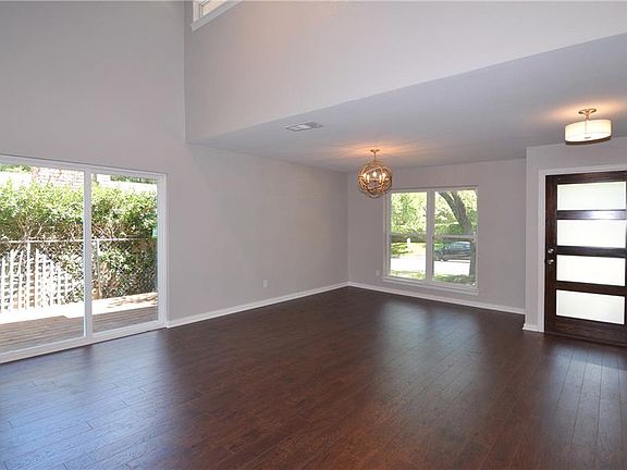 5th image of 10533 Barrywood Dr