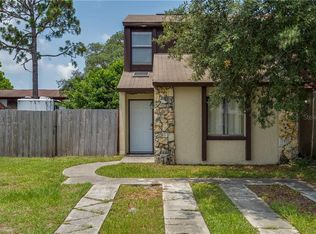 2724 Hunt Club Ln, Orlando, FL 32826