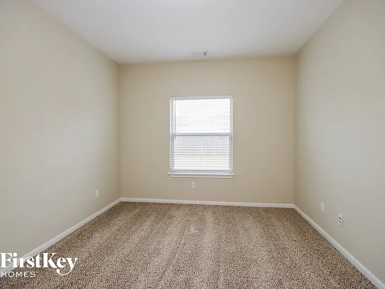9410 Mustang Park Ct — Photo 11