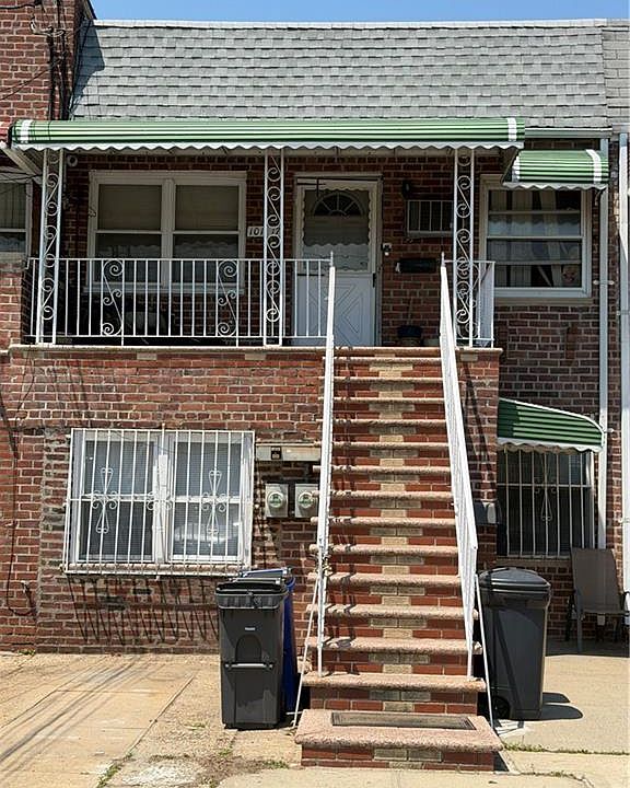 2nd image of 10117 Avenue K