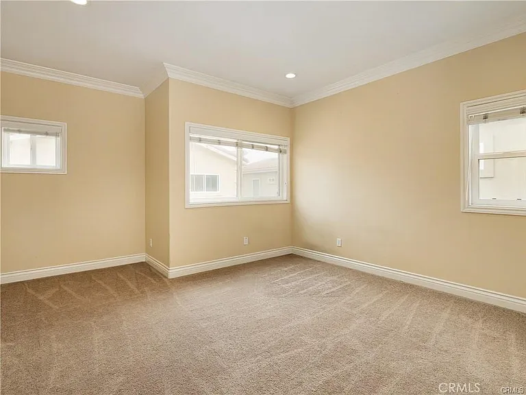 14026 Lemoli Ave — Photo 19